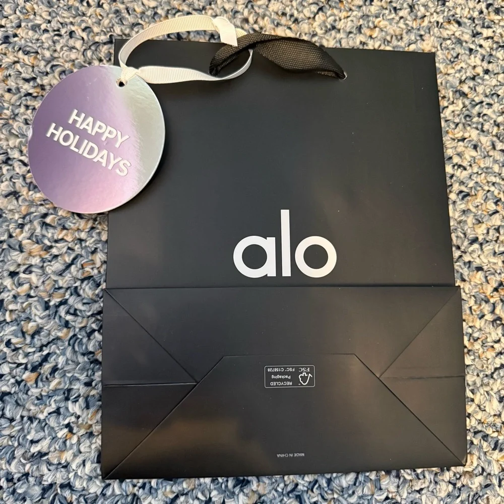 NWT ALO YOGA Holiday Gift Bag With Charm 10x4x8